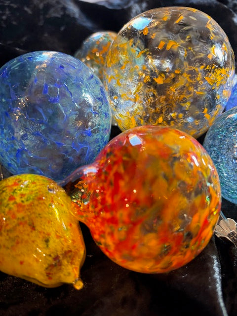 4/5/25 10:00-11:00 Saturday Glass Blowing Experience