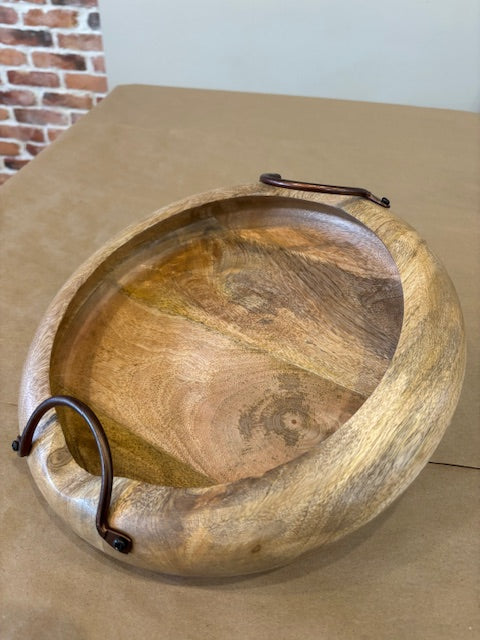 Wood Round with Handles 12"